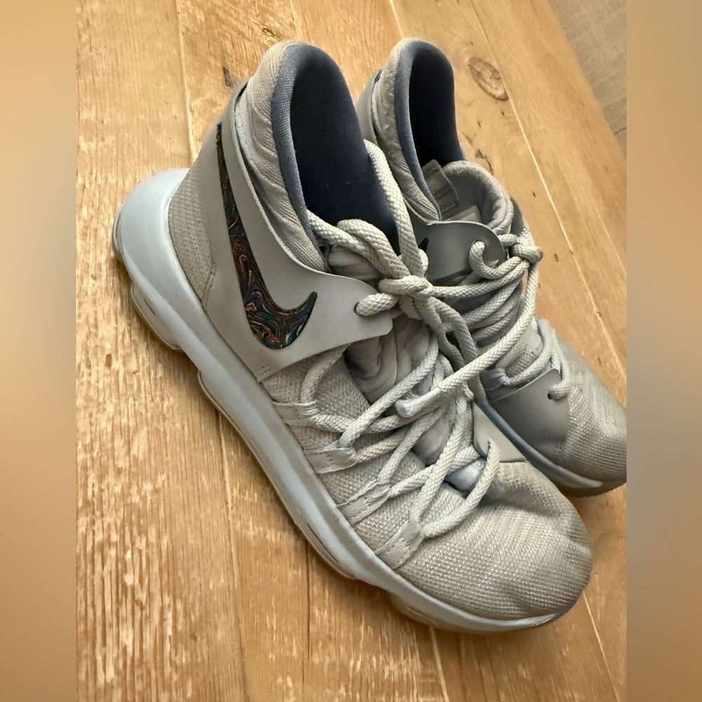 Nike KD 10 Anniversary sneakers kids 6.5 Euro 39